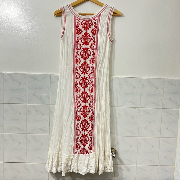 Revolve Tularosa S Kirsten White Embroidered Cotton Cottagecore Boho Midi Dress - Picture 3 of 11